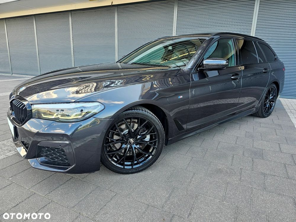 BMW Seria 5 520d xDrive M Sport Edition - 3