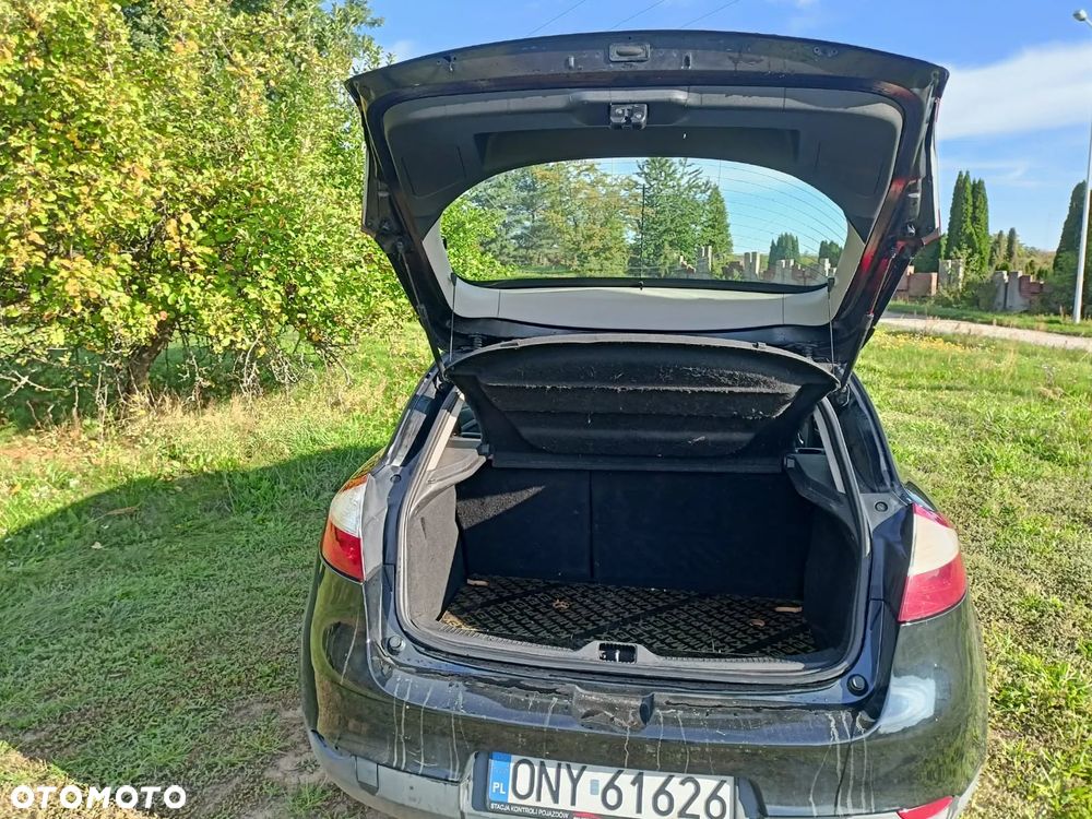 Renault Megane 1.9 dCi FAP Avantage - 11