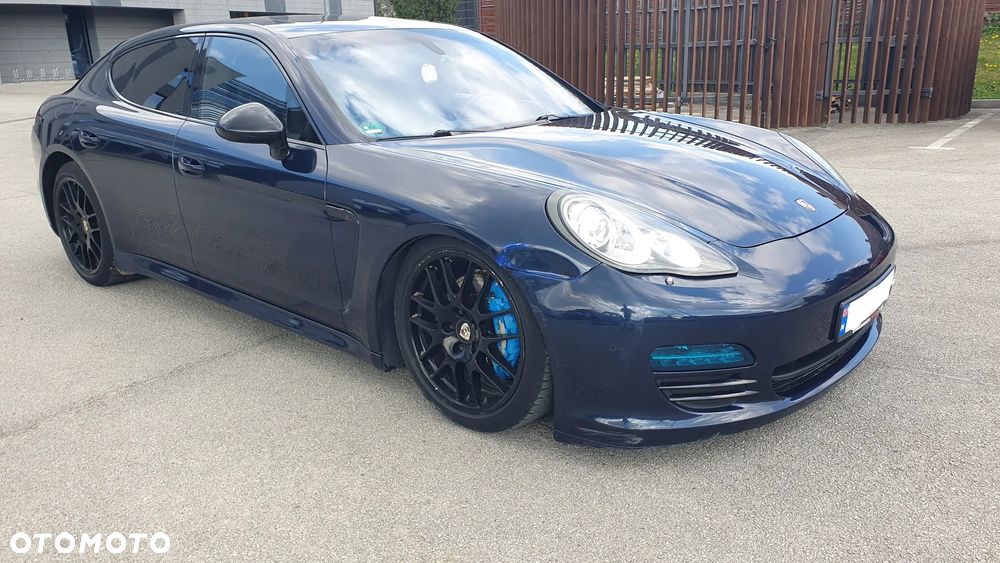 Porsche Panamera 4S PDK - 2