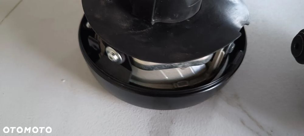 YAMAHA XSR900 XSR 900 LAMPA PRZÓD REFLEKTOR - 10