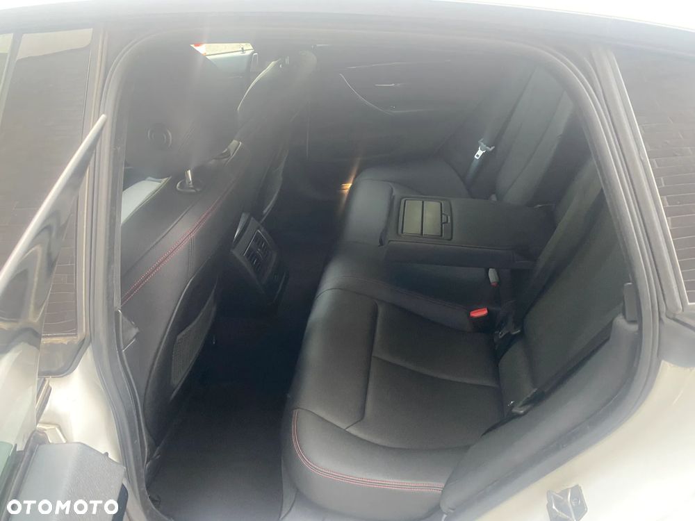 BMW Seria 4 420d Gran Coupe M Sport - 31