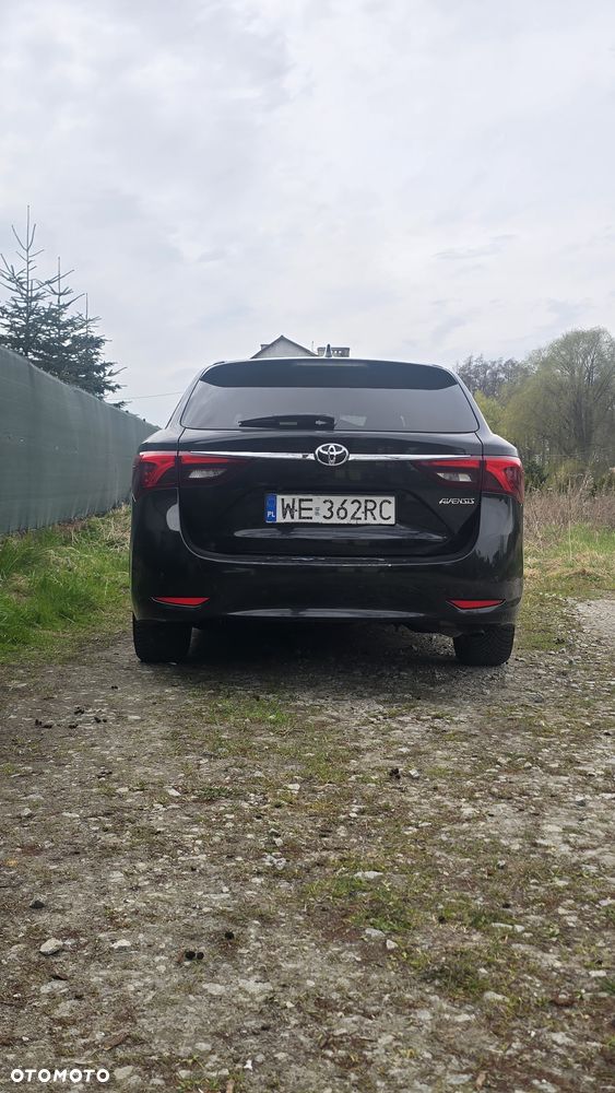 Toyota Avensis 2.0 D-4D Active Business - 6