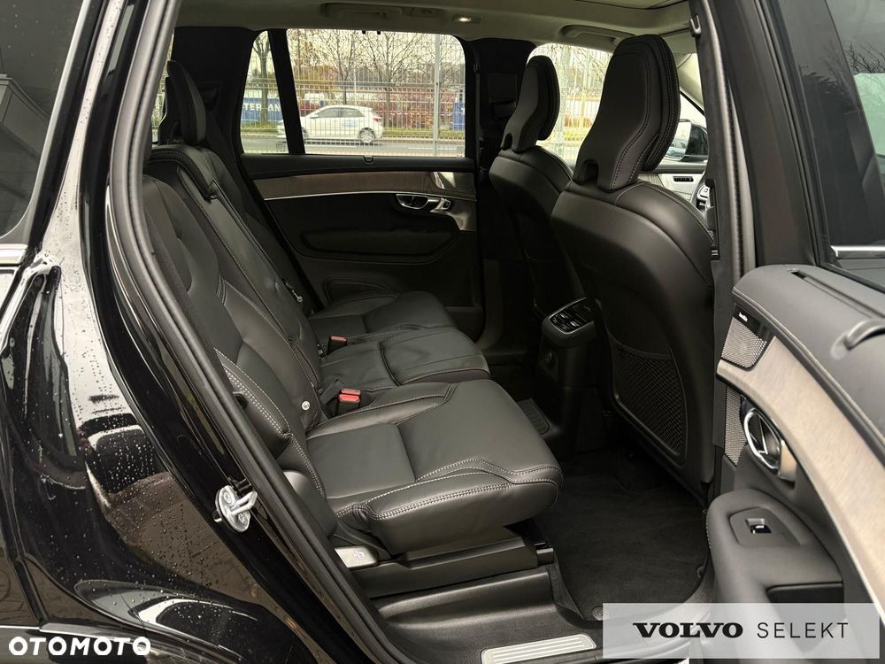 Volvo XC 90 - 23