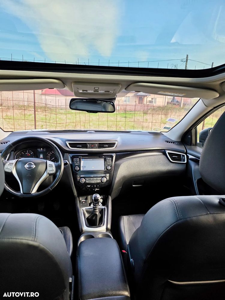 Nissan Qashqai 1.5 DCI Start/Stop Tekna - 15