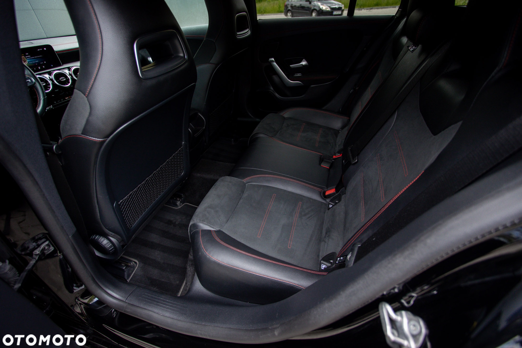 Mercedes-Benz CLA 250 AMG Line 7G-DCT - 24