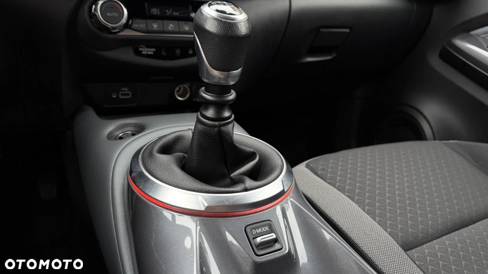 Nissan Juke DIG-T 117 N-Connecta - 27