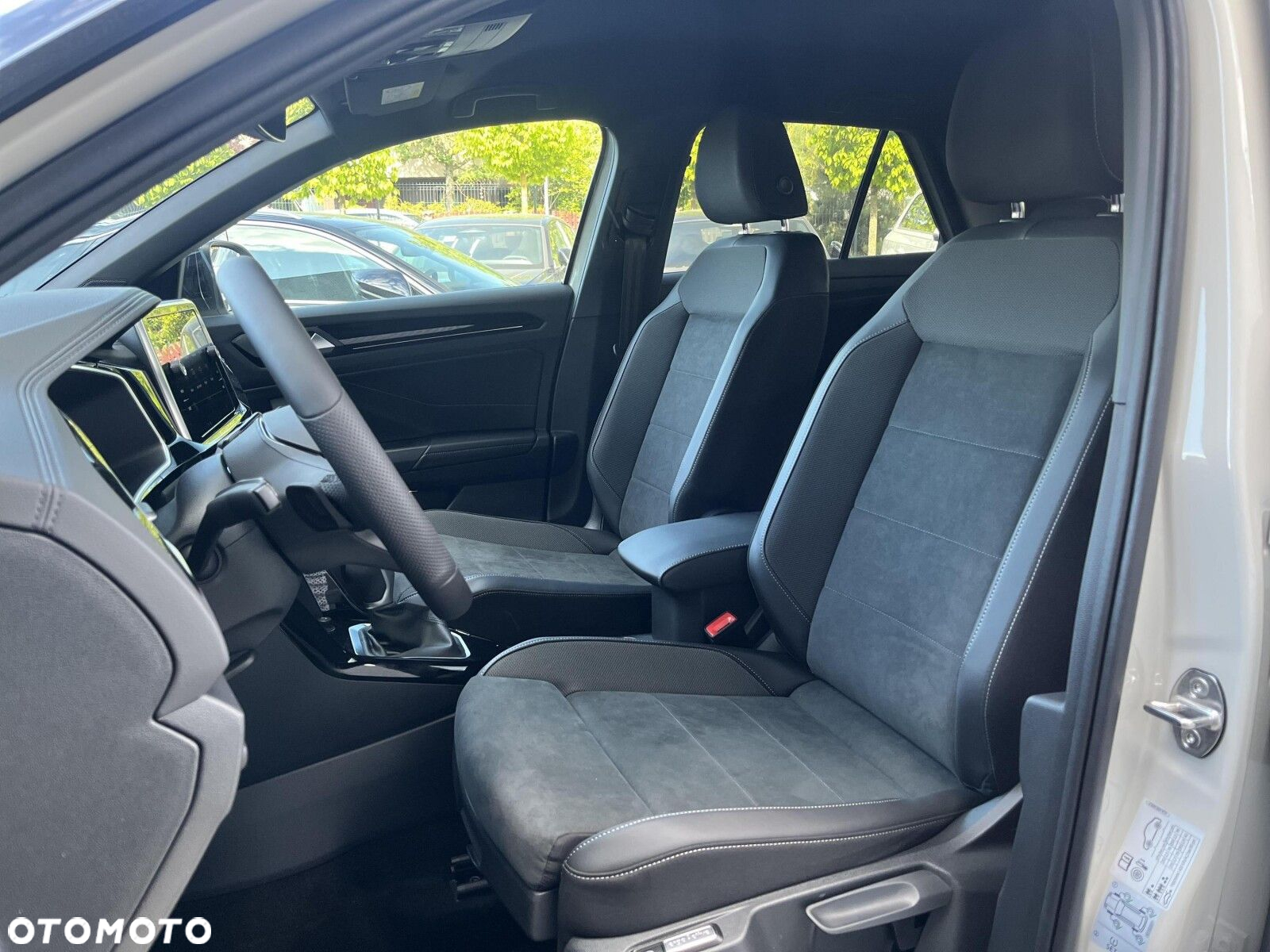 Volkswagen T-Roc 1.5 TSI R-Line Plus DSG - 15