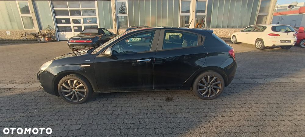 Alfa Romeo Giulietta - 5