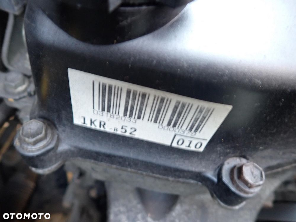 CZĘŚCI - Toyota Aygo I 1,0 67KM 1KR-FE 1KR-B52 HB 5D 5B lakier 1E0 2008r. INDEX - 10223 - 6