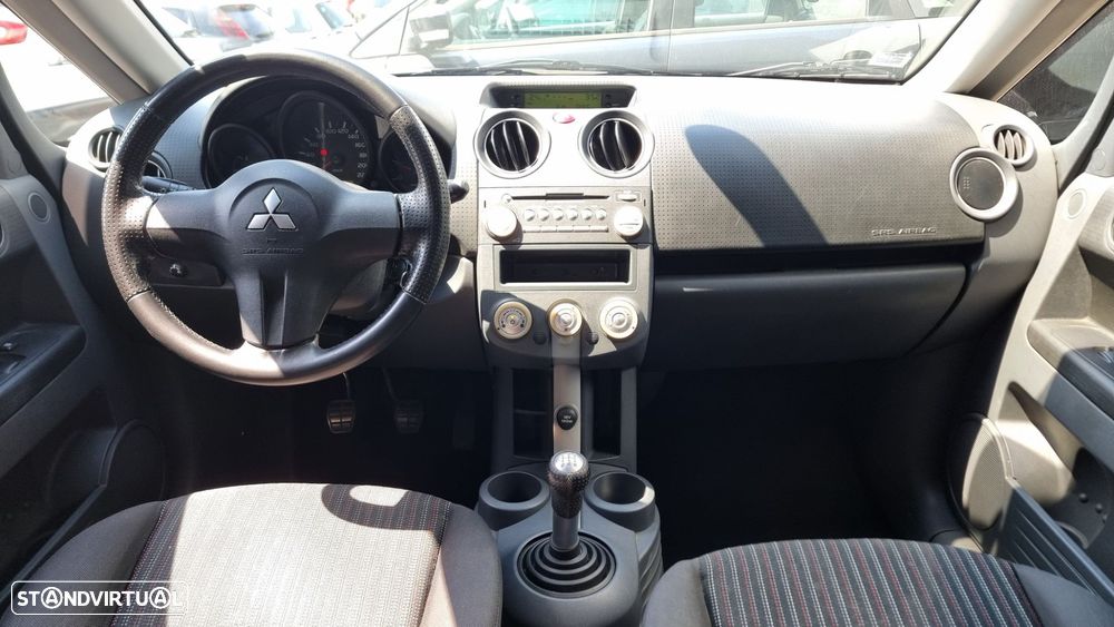 Mitsubishi Colt 1.5 DI-D Inform RCD/AC - 11