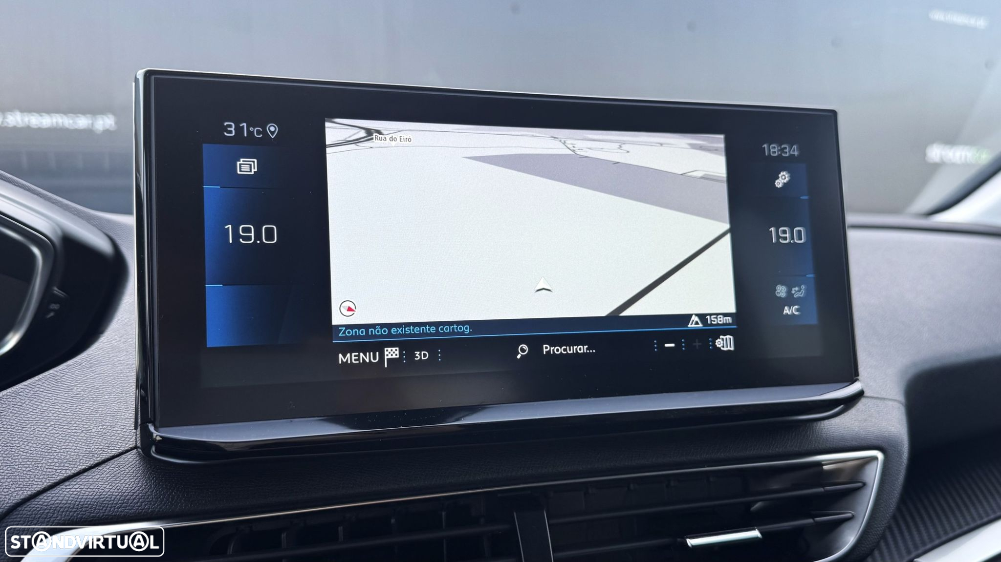 Peugeot 3008 1.5 BlueHDi Allure EAT8 - 21