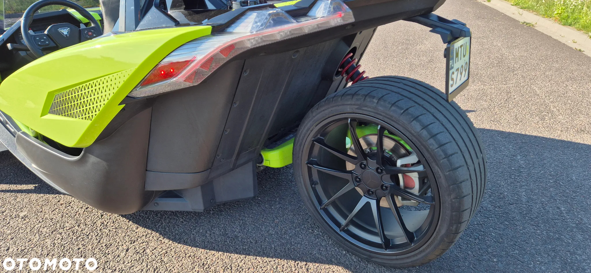 Polaris Inny - 16