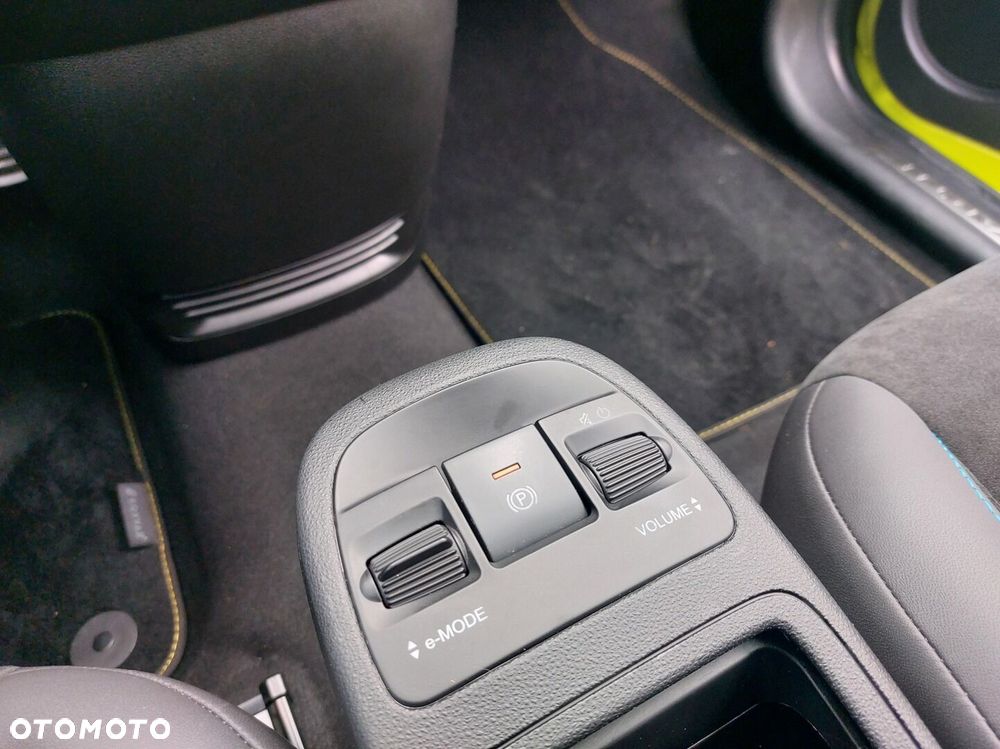 Abarth 500e 37.8kWh Turismo - 18