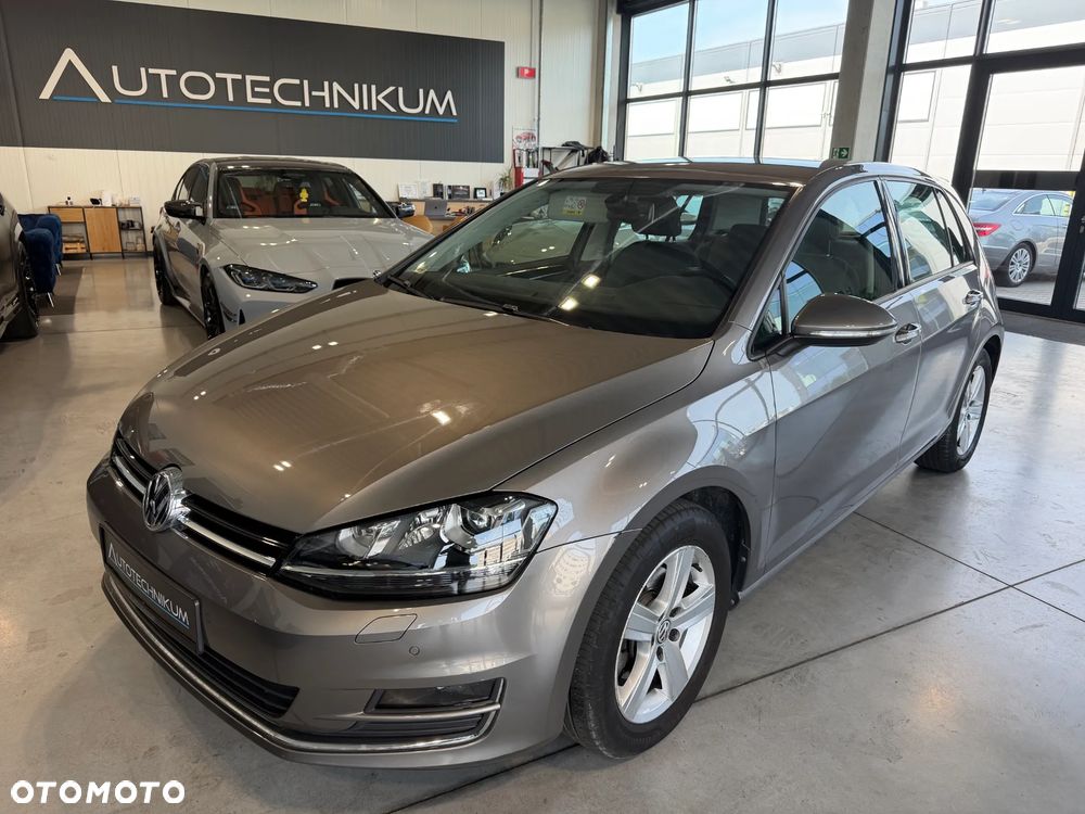Volkswagen Golf 1.4 TSI BMT Comfortline - 1