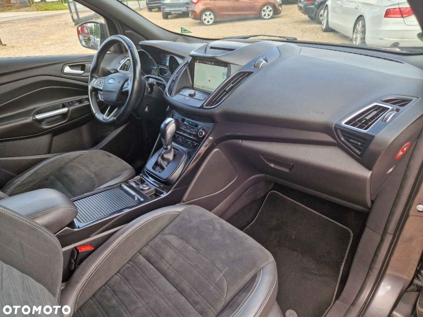 Ford Kuga 2.0 TDCi AWD ST-Line - 21
