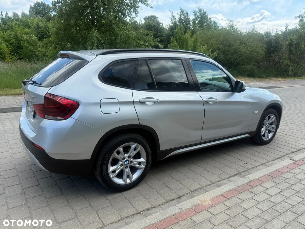 BMW X1 sDrive18d - 13