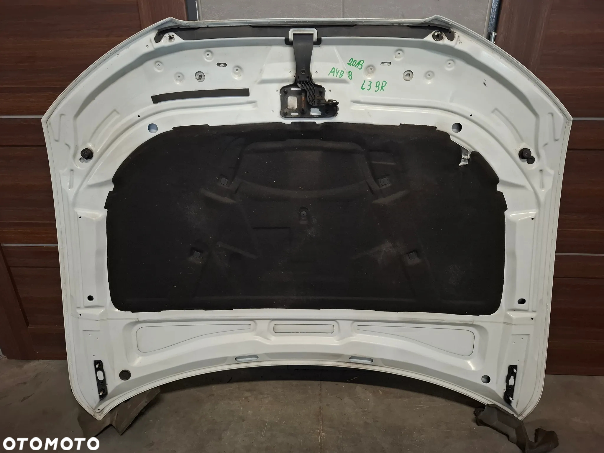 Maska pokrywa silnika Audi A4 B8 2013 rok kolor LS9R - 4