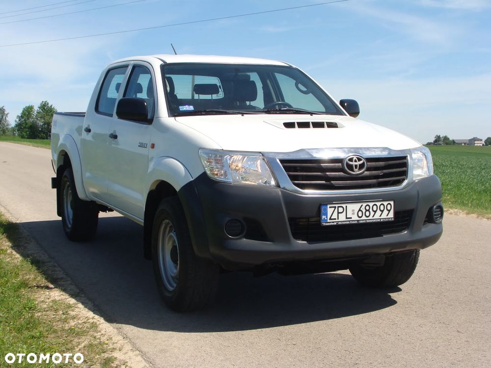 Toyota Hilux 2.5 D-4D DLX - 3