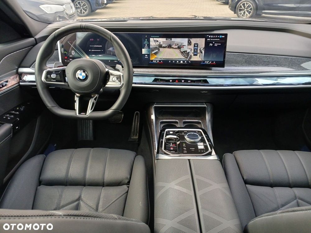 BMW Seria 7 - 23