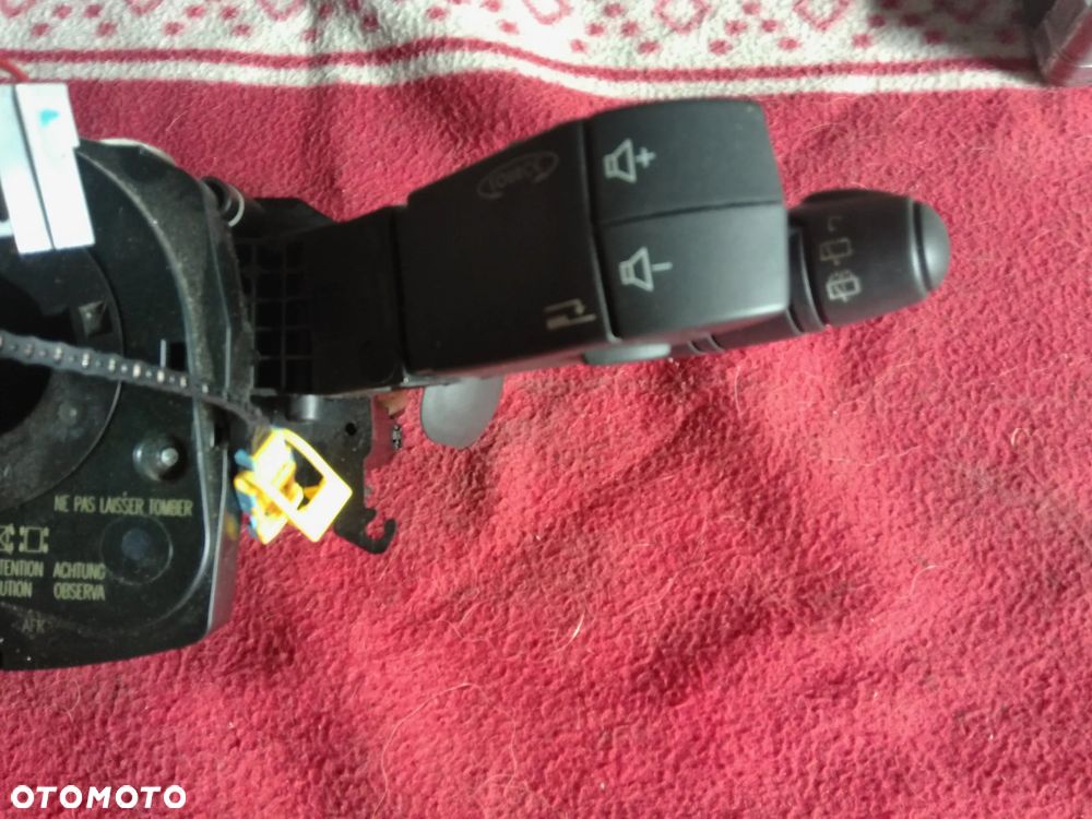 RENAULT ESPACE IV MANETKI PRZELACZNIKI SWIATEL WYCIERACZEK  TEMPOMAT ROWNIEZ MANETKI TASMA CZESCI ROZNE - 3