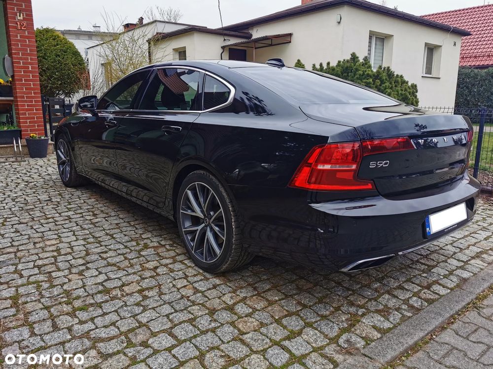 Volvo S90 T5 Momentum - 4