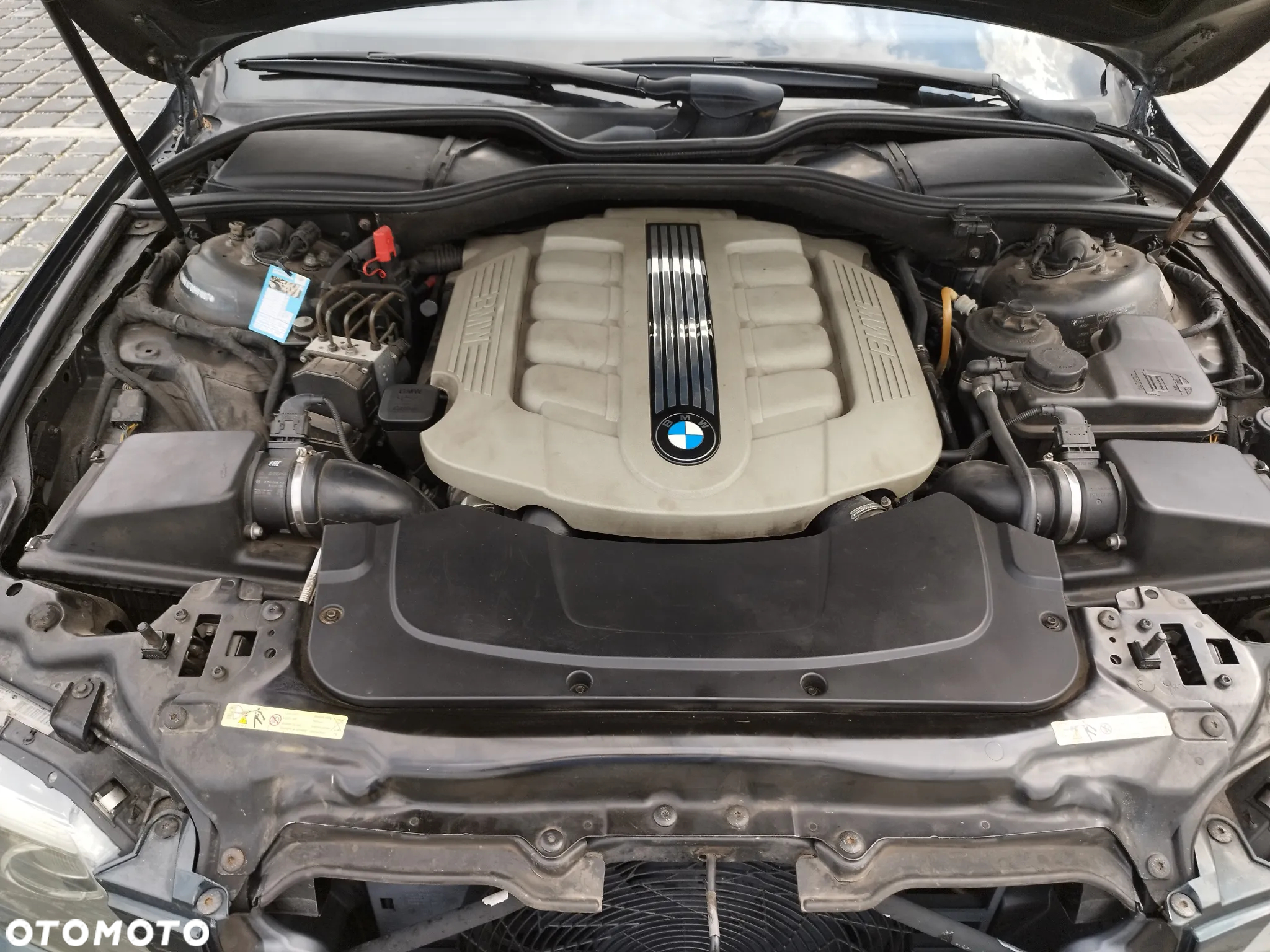 BMW Seria 7 745d - 22