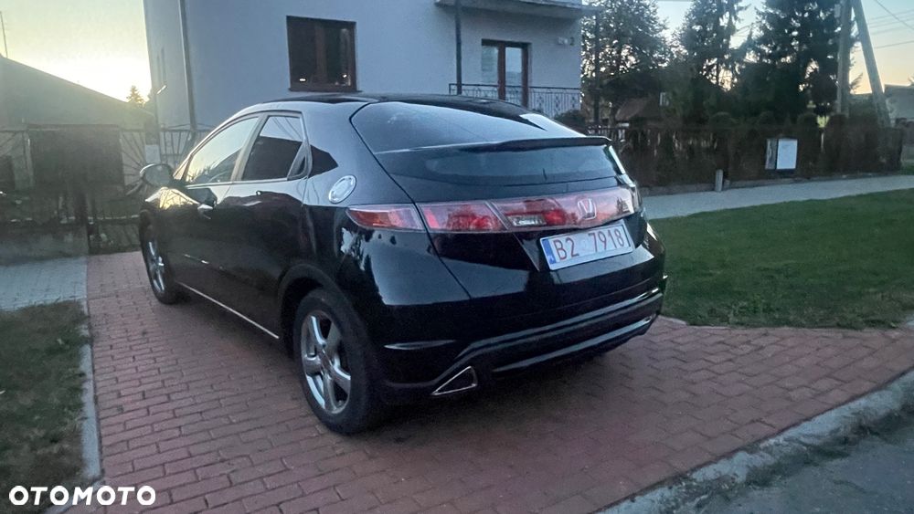 Honda Civic 1.4 Comfort - 1