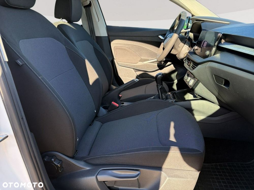 Skoda Fabia 1.0 Ambition - 26