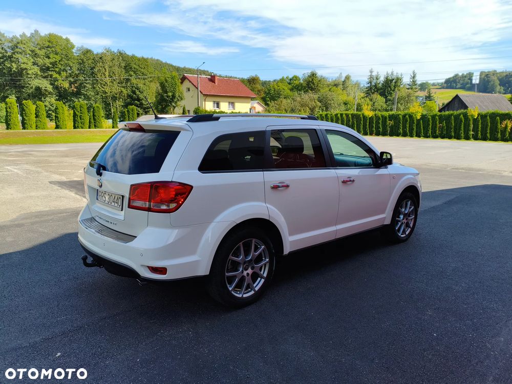 Fiat Freemont 2.0 Multijet 16V DPF Automatik Allrad Lounge - 6
