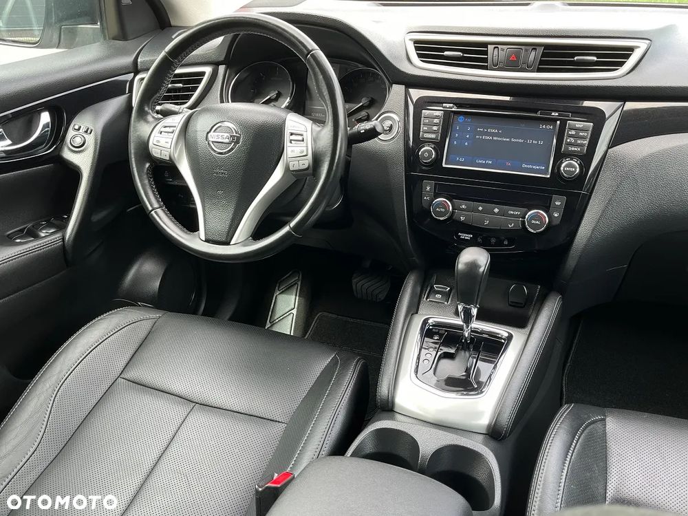 Nissan Qashqai 1.6 dCi Xtronic TEKNA+ - 20