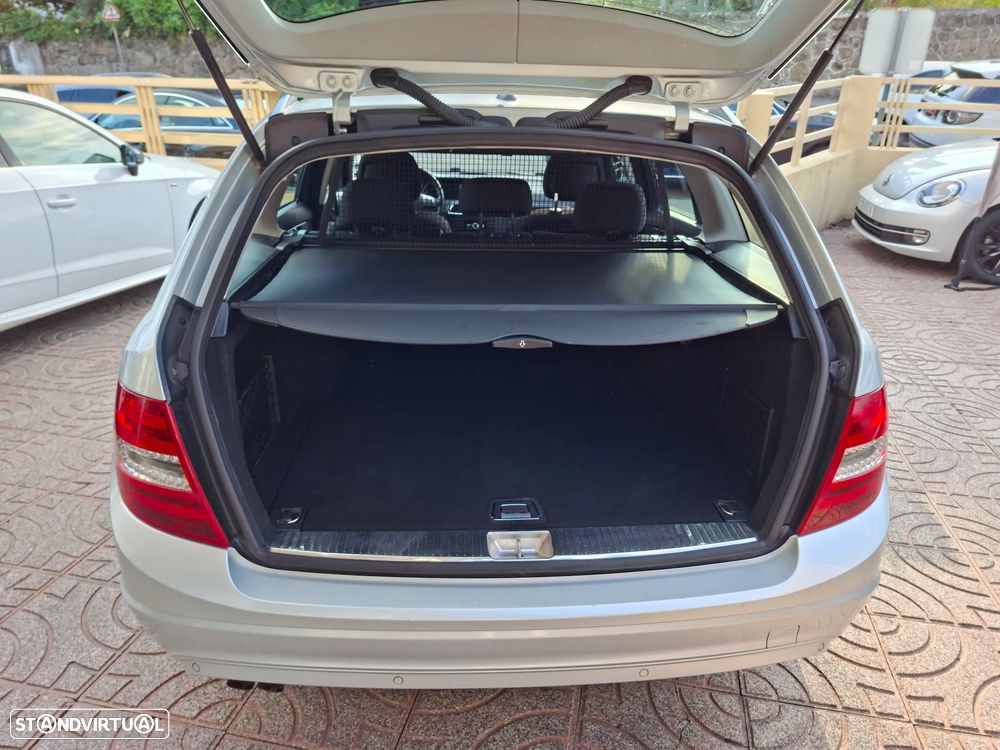 Mercedes-Benz C 200 Station CDI DPF (BlueEFFICIENCY) Elegance - 32
