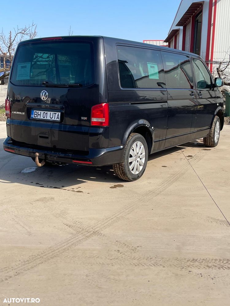 Volkswagen Caravelle - 10