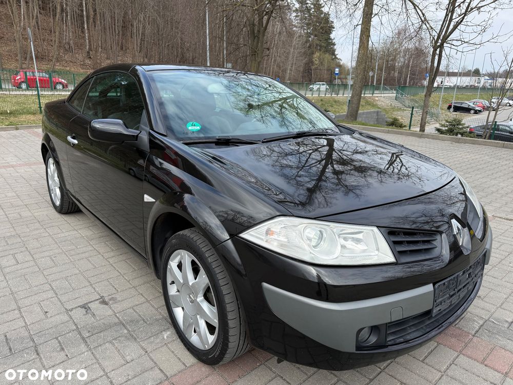 Renault Megane 2.0 Coupe-Cabriolet Luxe Privilege - 2