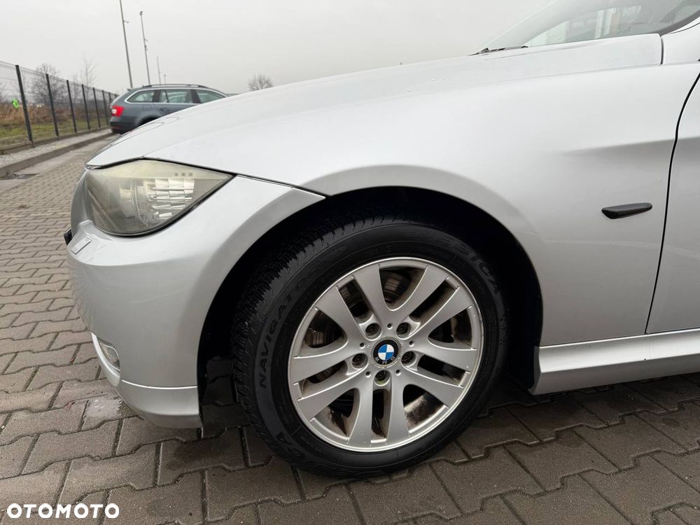 BMW Seria 3 - 14