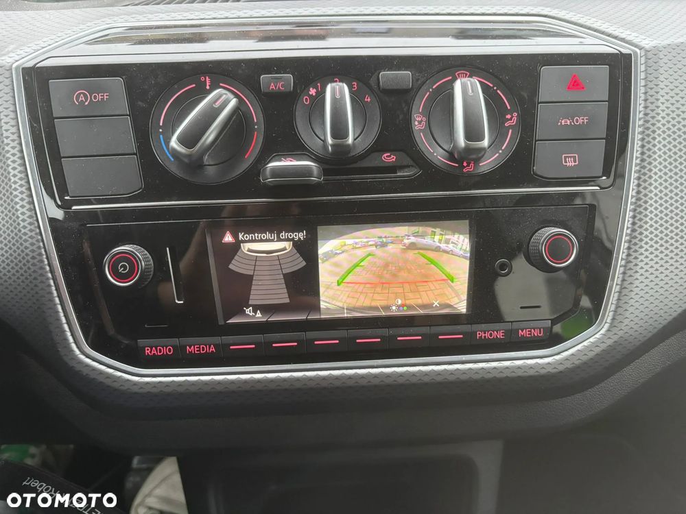 Volkswagen up! Active - 10