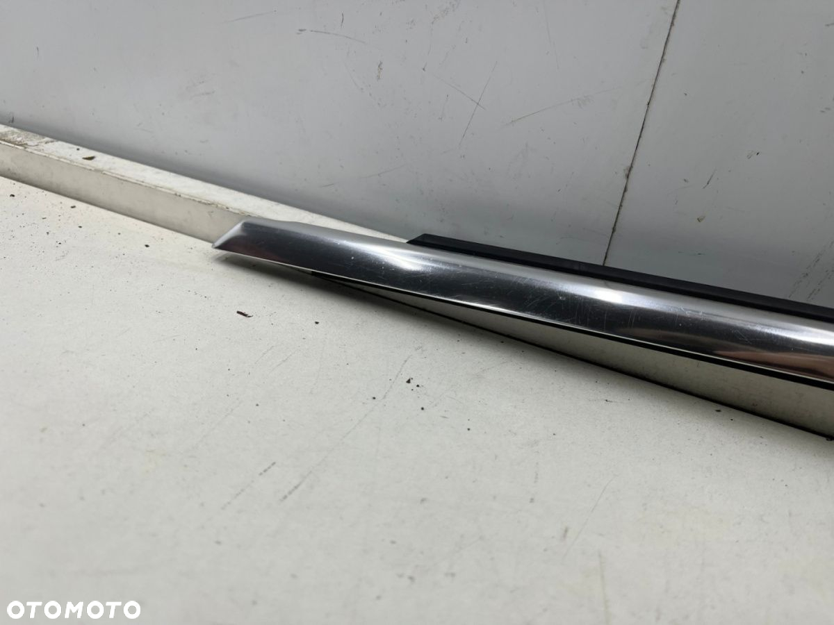 Listwa Audi A6 C7 10-18r. LEWA przednia listwa zgarniająca zewnętrzna drzwi lewy przód 4g0853283 - 4