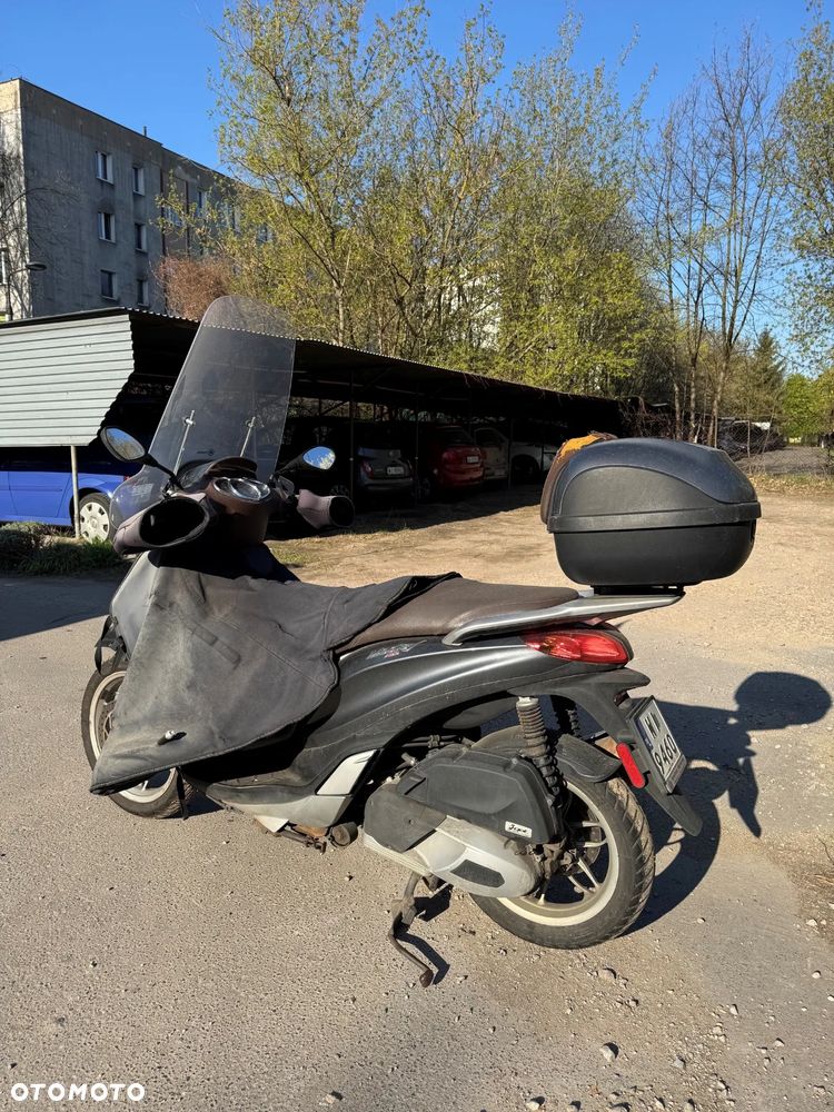 Piaggio Medley - 4