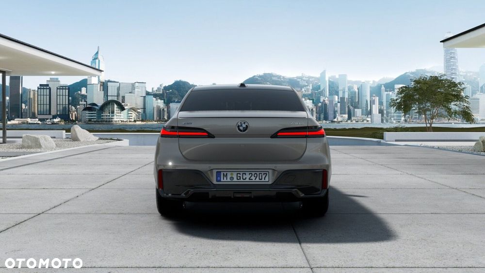 BMW Seria 7 - 4