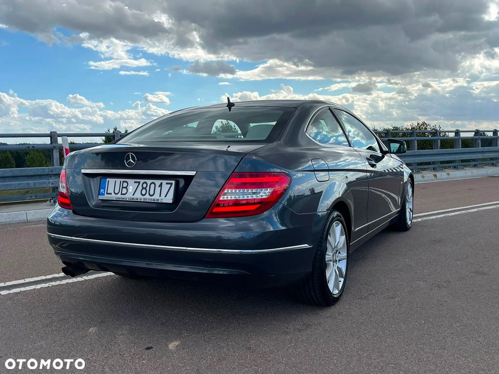 Mercedes-Benz Klasa C - 24