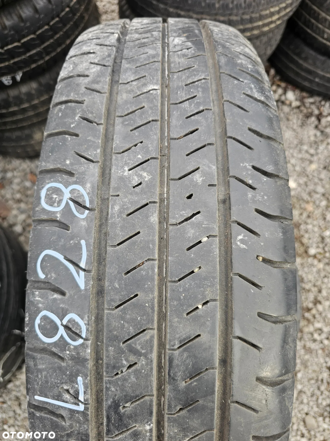 FALKEN 225/75R16C 118/116R LINAM VAN01 (2szt.) (2x6,5) (DOT: 2x4717) L828 - 2