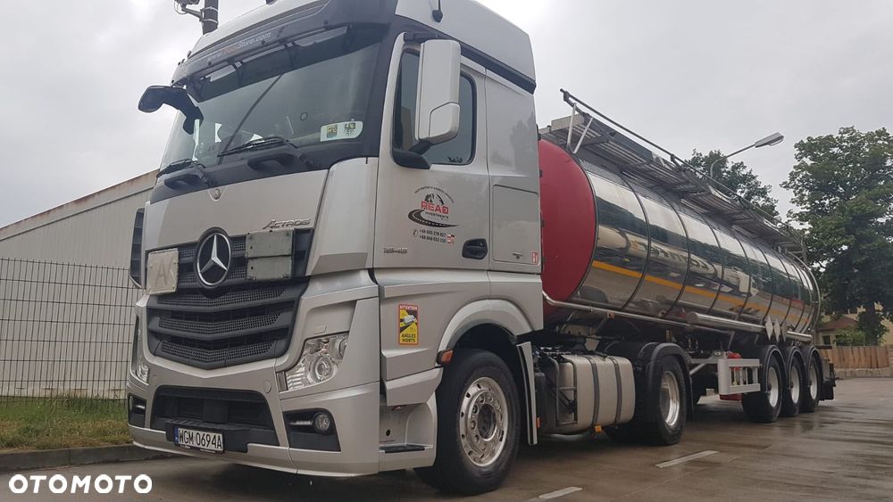 Mercedes-Benz Actros - 1