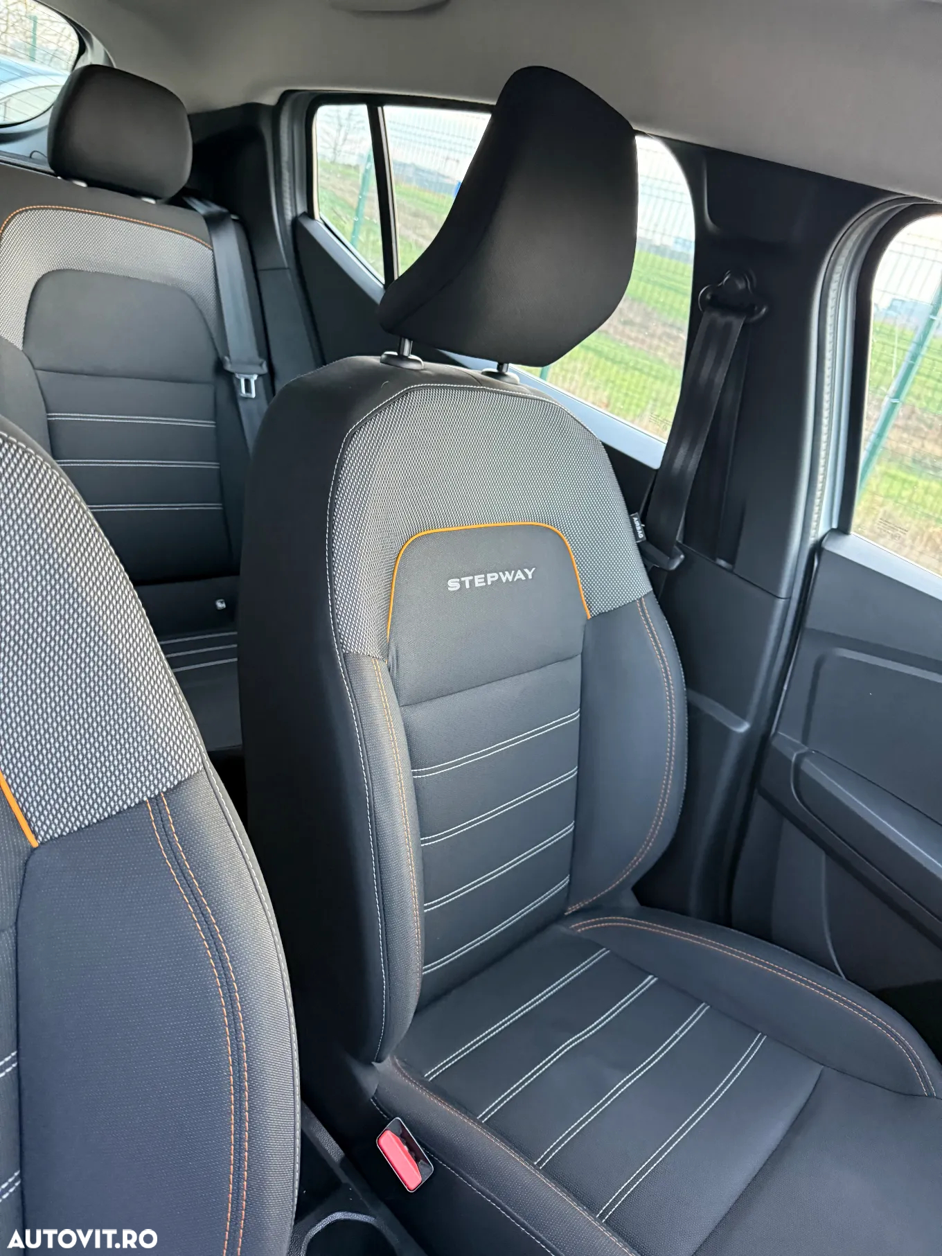 Dacia Sandero Stepway TCe 100 Prestige - 18