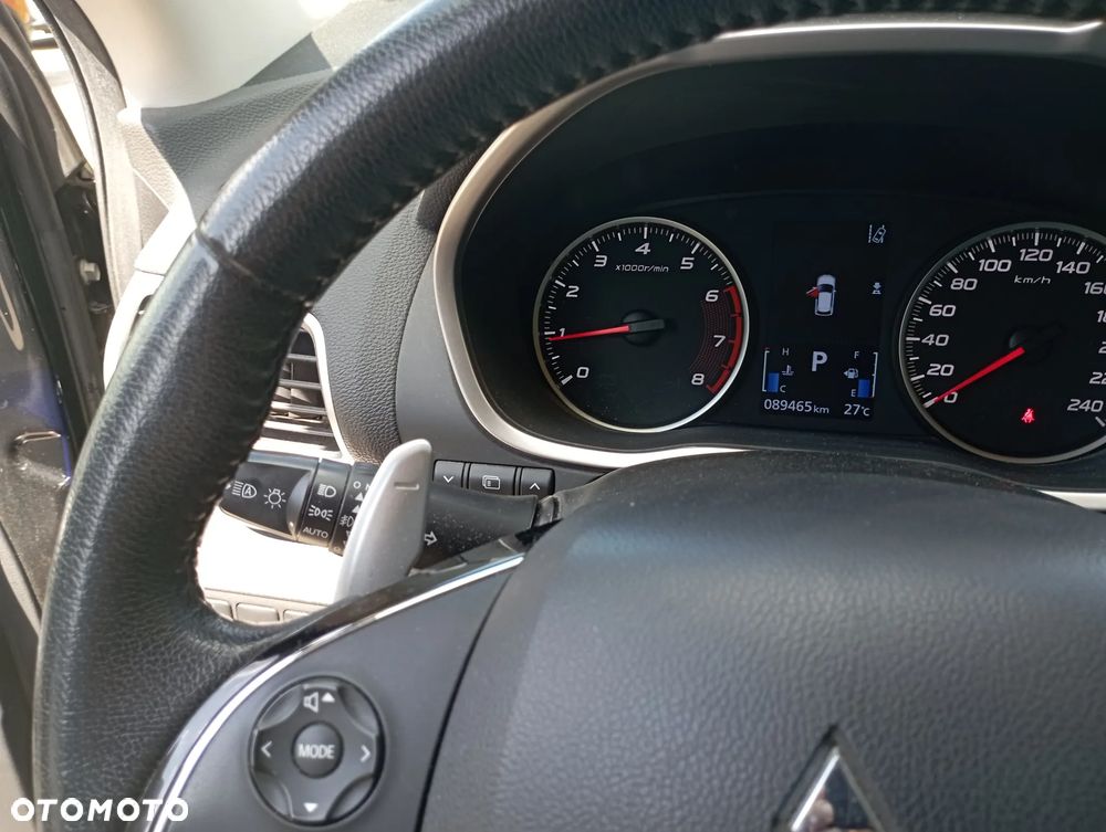 Mitsubishi Eclipse Cross 1.5 T Intense CVT - 11