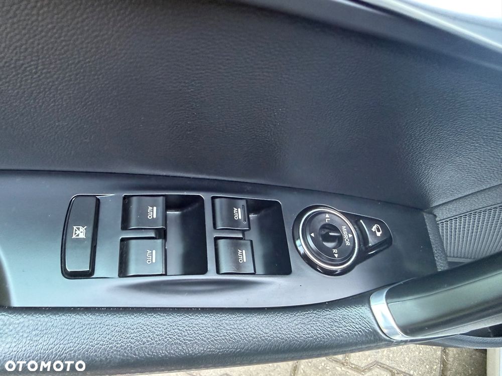Hyundai i40 Kombi blue 1.7 CRDi DCT Premium - 19