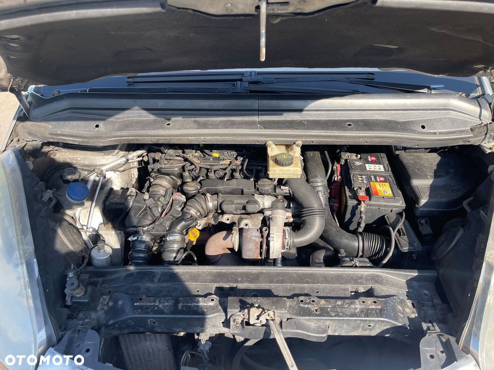 Citroën C4 Grand Picasso - 18