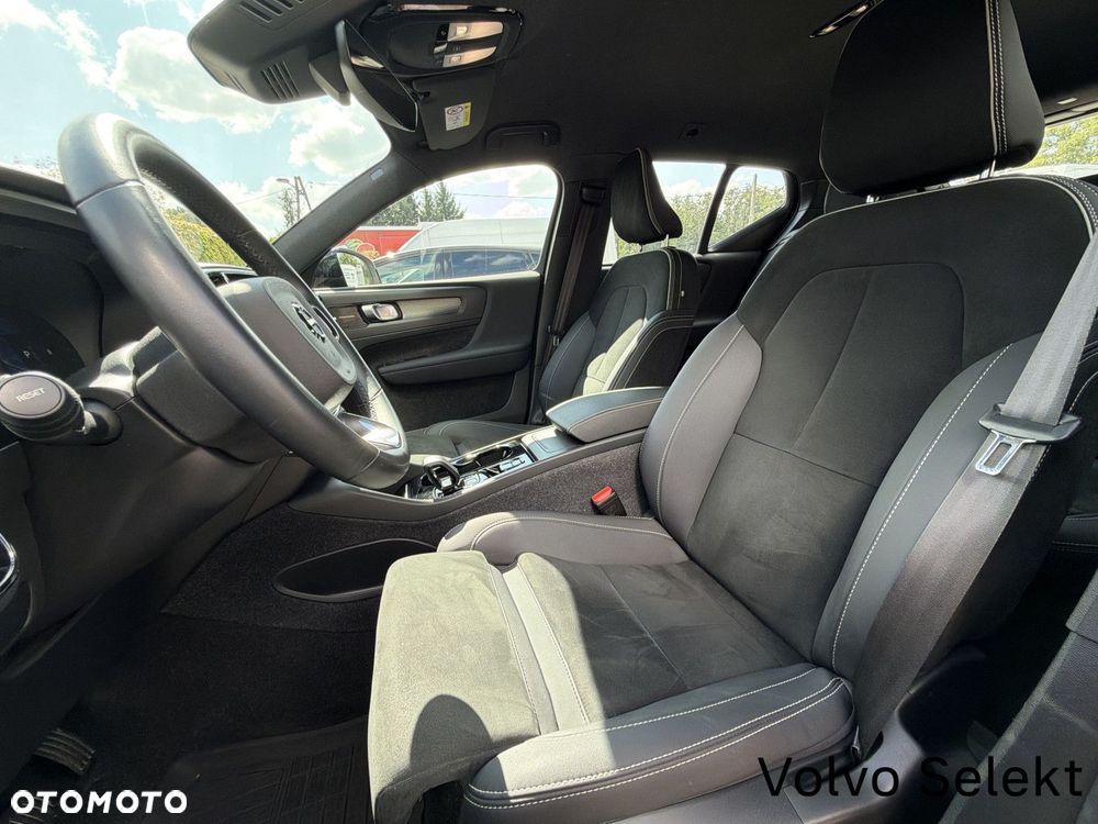 Volvo XC 40 - 11