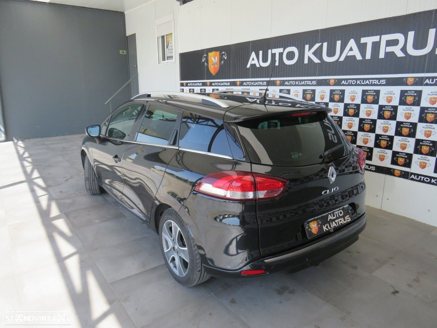 Renault Clio Sport Tourer 1.5 dCi Confort - 9