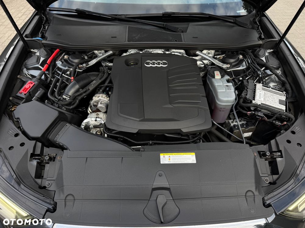 Audi A6 Avant 40 TDI quattro S tronic S line - 40