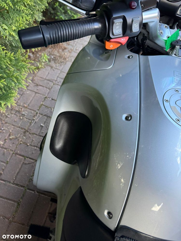 BMW R - 22