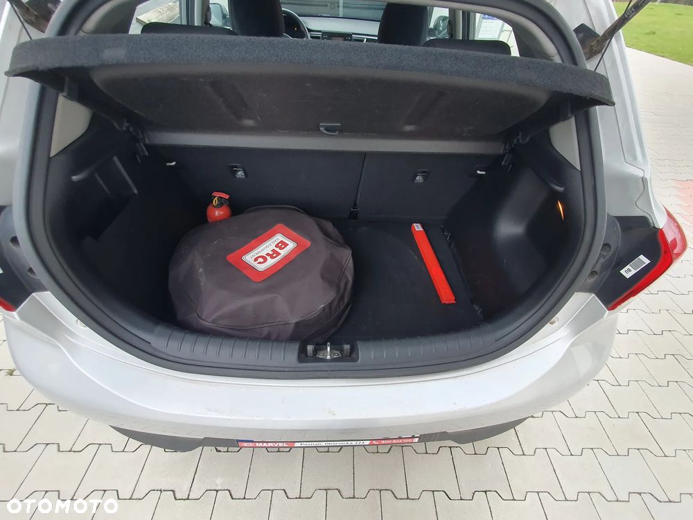 Kia Rio 1.2 L Business Line - 8